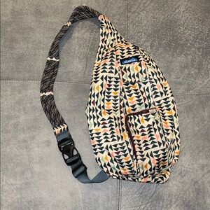 Kavu Multicolor Geometric Sling Bag
